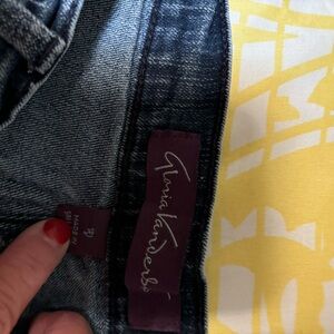 Size 12 Gloria Vanderbilt blue jeans